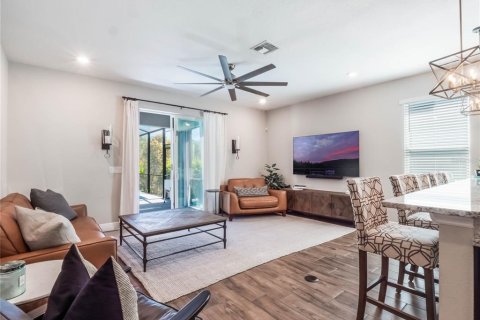 Villa ou maison à vendre à Longwood, Floride: 5 chambres, 294.78 m2 № 1584838 - photo 10
