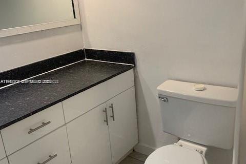 Купить кондоминиум в Майами, Флорида 2 спальни, 86.4м2, № 2054835 - фото 8