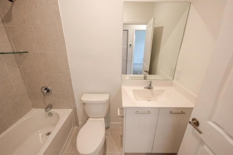Touwnhouse à louer à Miami, Floride: 3 chambres, 137.77 m2 № 2085788 - photo 20