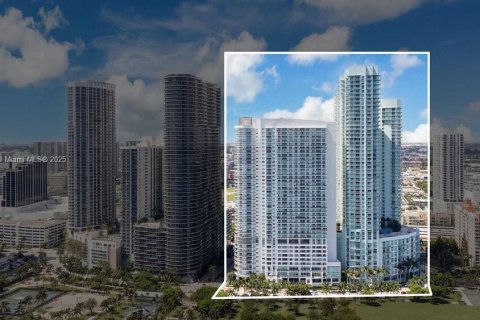 Купить кондоминиум в Майами, Флорида 2 спальни, 124.4м2, № 1924083 - фото 25