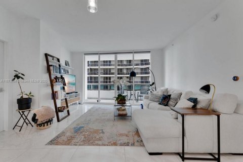 Купить кондоминиум в Майами, Флорида 2 спальни, 124.4м2, № 1924083 - фото 8
