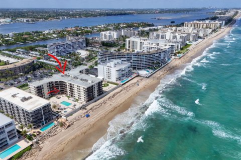 Condo in South Palm Beach, Florida, 2 bedrooms  № 2146588