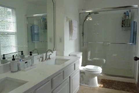 Condominio en venta en Longwood, Florida, 3 dormitorios, 147.34 m2 № 2013063 - foto 13