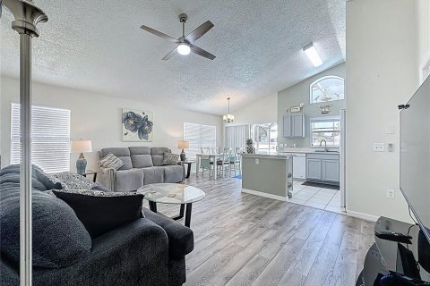 Casa en venta en Haines City, Florida, 3 dormitorios, 104.98 m2 № 1908627 - foto 14