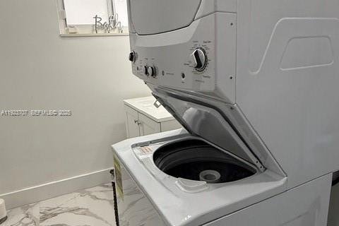 Снять в аренду виллу или дом в Майами, Флорида 1 спальня, № 1988062 - фото 7