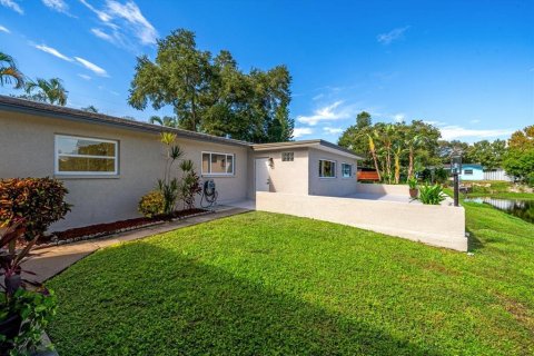 Villa ou maison à vendre à Saint Petersburg, Floride: 3 chambres, 158.03 m2 № 2233405 - photo 28