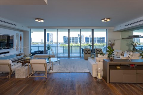 Купить кондоминиум в Авентура, Флорида 4 спальни, 353.12м2, № 2053636 - фото 13