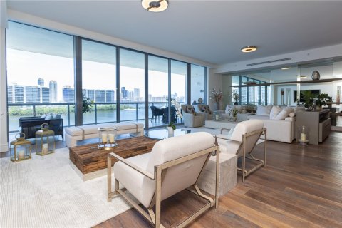 Купить кондоминиум в Авентура, Флорида 4 спальни, 353.12м2, № 2053636 - фото 17