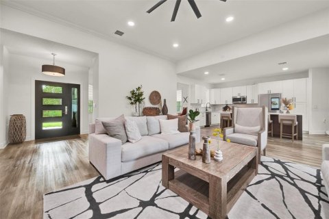 Casa en venta en Orlando, Florida, 3 dormitorios, 191.84 m2 № 1917907 - foto 7