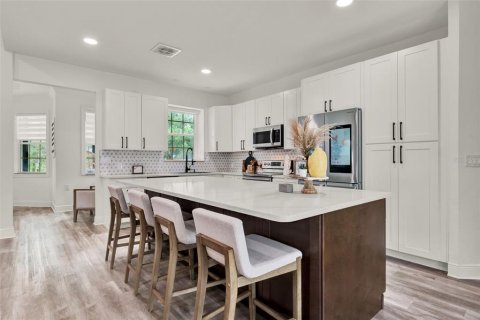 Casa en venta en Orlando, Florida, 3 dormitorios, 191.84 m2 № 1917907 - foto 10