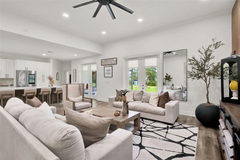 Casa en venta en Orlando, Florida, 3 dormitorios, 191.84 m2 № 1917907 - foto 5