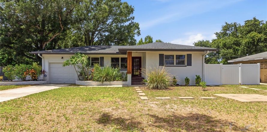Villa ou maison à Clearwater, Floride 3 chambres, 133.22 m2 № 2230515