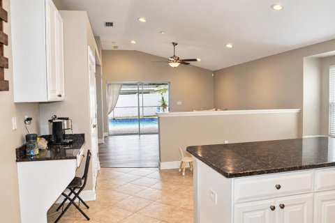 Villa ou maison à vendre à Seffner, Floride: 4 chambres, 203.08 m2 № 2411564 - photo 5