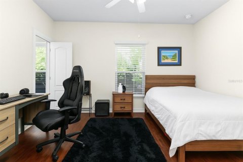 Villa ou maison à louer à Gainesville, Floride: 3 chambres, 151.99 m2 № 2102337 - photo 30