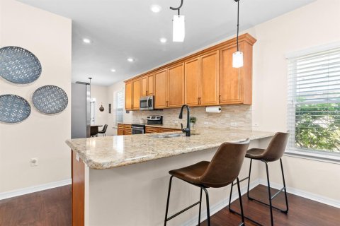 Villa ou maison à louer à Gainesville, Floride: 3 chambres, 151.99 m2 № 2102337 - photo 11