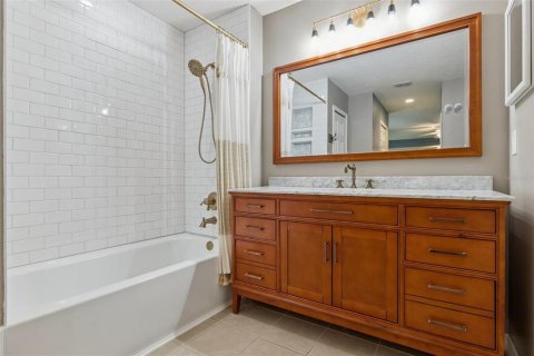 Купить виллу или дом в Деланд, Флорида 7 комнат, 187.01м2, № 2238558 - фото 14