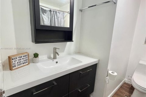 Appartement à louer à Davie, Floride: 2 chambres, 95.88 m2 № 2052487 - photo 13