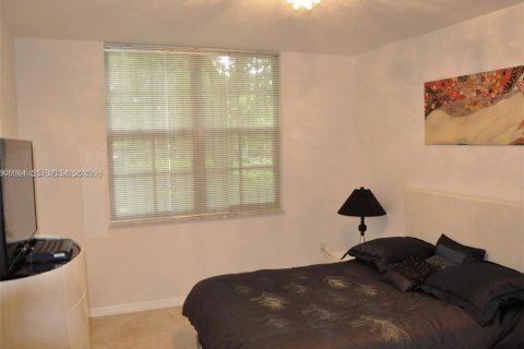 Copropriété à louer à Aventura, Floride: 1 chambre, 69.68 m2 № 2255120 - photo 2