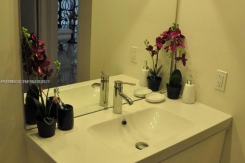 Copropriété à louer à Aventura, Floride: 1 chambre, 69.68 m2 № 2255120 - photo 6