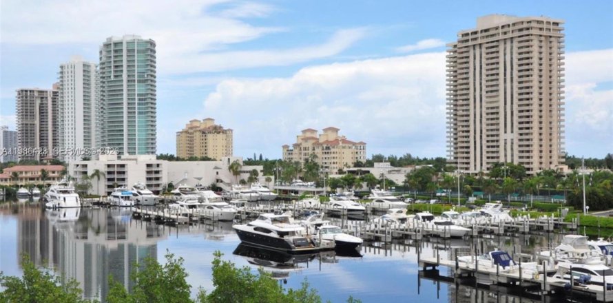 Condo à Aventura, Floride, 1 chambre № 2255120