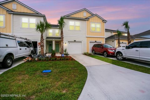 Villa ou maison à louer à Saint Augustine, Floride: 3 chambres, 159.98 m2 № 770237 - photo 1