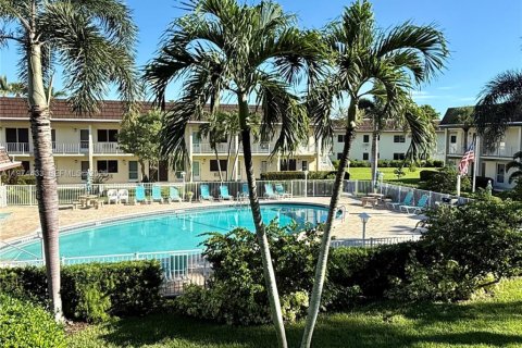 Снять в аренду квартиру в Марко-Айленд, Флорида 1 спальня, 47.19м2, № 2041230 - фото 8