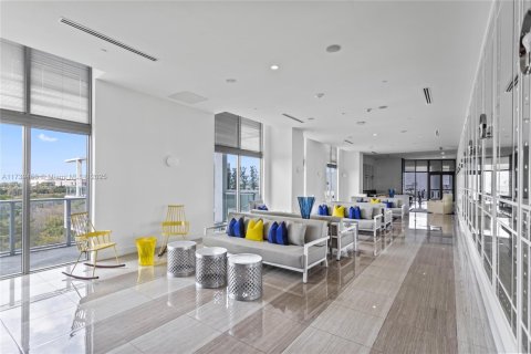 Condo in Sunrise, Florida, 2 bedrooms  № 1856983 - photo 27