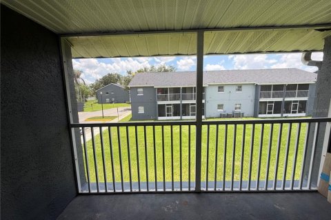 Copropriété à louer à Orlando, Floride: 2 chambres, 93.46 m2 № 2237185 - photo 4