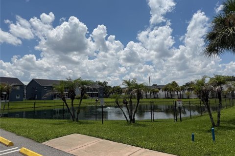Copropriété à louer à Orlando, Floride: 2 chambres, 93.46 m2 № 2237185 - photo 15
