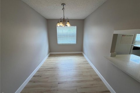 Copropriété à louer à Orlando, Floride: 2 chambres, 93.46 m2 № 2237185 - photo 3