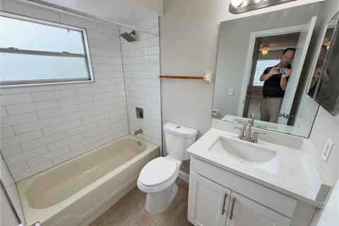 Copropriété à louer à Orlando, Floride: 2 chambres, 93.46 m2 № 2237185 - photo 12