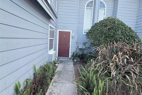 Adosado en venta en Davenport, Florida, 4 dormitorios, 223.52 m2 № 2339304 - foto 2