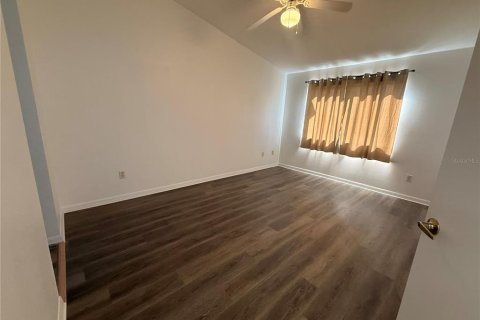 Adosado en venta en Davenport, Florida, 4 dormitorios, 223.52 m2 № 2339304 - foto 5