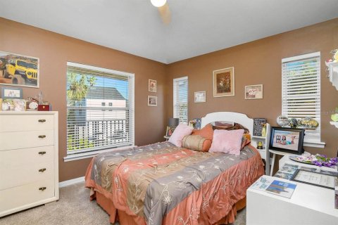 House in Fort Myers, Florida 4 bedrooms, 238.67 sq.m. № 1629891 - photo 20