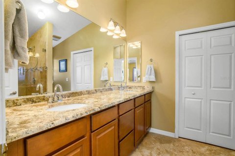 House in Fort Myers, Florida 4 bedrooms, 238.67 sq.m. № 1629891 - photo 16