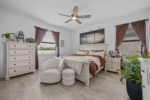 Villa ou maison à vendre à Fort Myers, Floride: 4 chambres, 188.78 m2 № 2308822 - photo 19