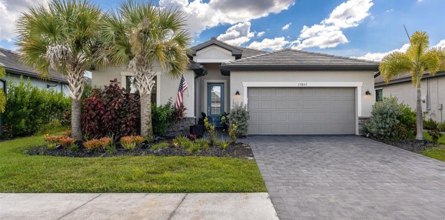 Villa ou maison à Fort Myers, Floride 4 chambres, 188.78 m2 № 2308822