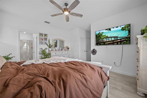 Villa ou maison à vendre à Fort Myers, Floride: 4 chambres, 188.78 m2 № 2308822 - photo 20