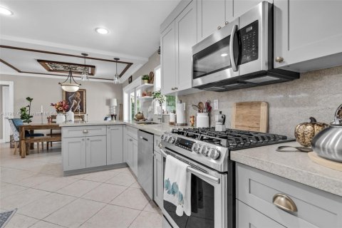 Купить виллу или дом в Майами, Флорида 3 спальни, 126.35м2, № 1972502 - фото 10