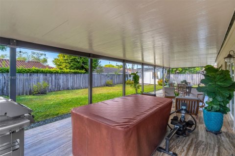 Купить виллу или дом в Майами, Флорида 3 спальни, 126.35м2, № 1972502 - фото 21