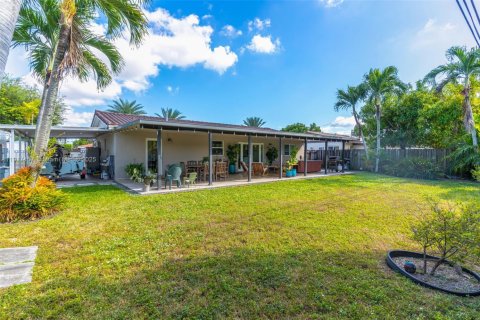 Купить виллу или дом в Майами, Флорида 3 спальни, 126.35м2, № 1972502 - фото 26