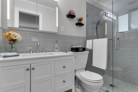 Купить виллу или дом в Майами, Флорида 3 спальни, 126.35м2, № 1972502 - фото 16