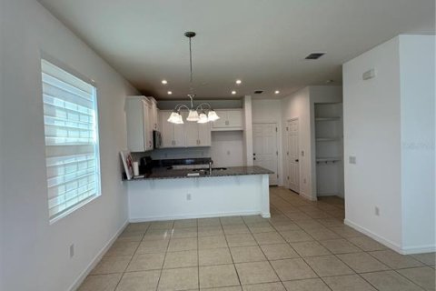 Adosado en venta en Kissimmee, Florida, 3 dormitorios, 148.83 m2 № 1898526 - foto 8