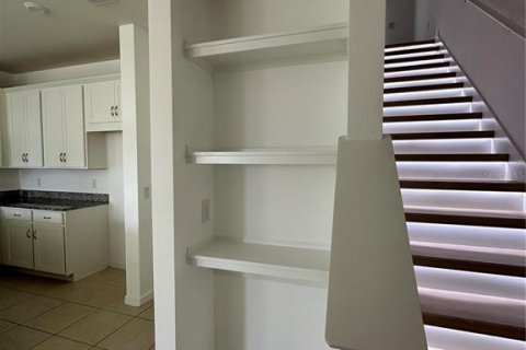 Adosado en venta en Kissimmee, Florida, 3 dormitorios, 148.83 m2 № 1898526 - foto 15