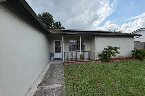 House in Brandon, Florida 3 bedrooms, 108.97 sq.m. № 2258934 - photo 20