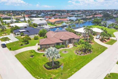 Villa ou maison à vendre à Punta Gorda, Floride: 3 chambres, 207.36 m2 № 1850064 - photo 30