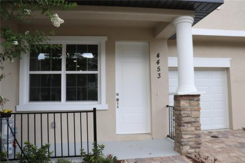 Adosado en alquiler en Kissimmee, Florida, 4 dormitorios, 153.29 m2 № 1821038 - foto 2