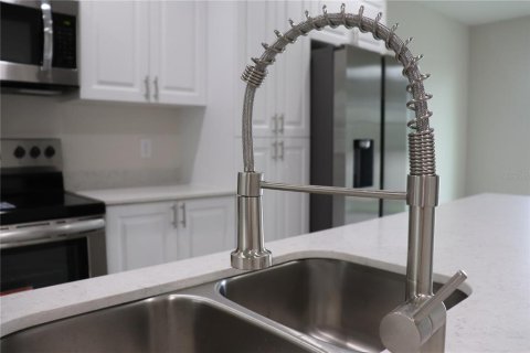Adosado en alquiler en Kissimmee, Florida, 4 dormitorios, 153.29 m2 № 1821038 - foto 8