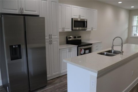Adosado en alquiler en Kissimmee, Florida, 4 dormitorios, 153.29 m2 № 1821038 - foto 9