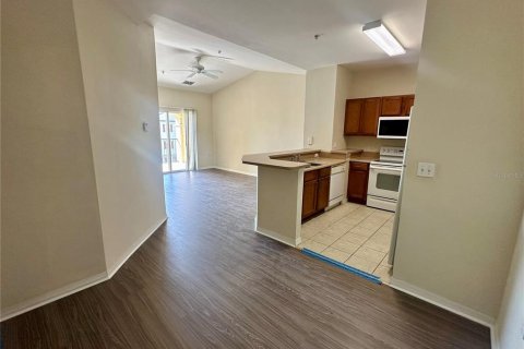 Condo in Orlando, Florida, 1 bedroom № 2237254 - photo 3